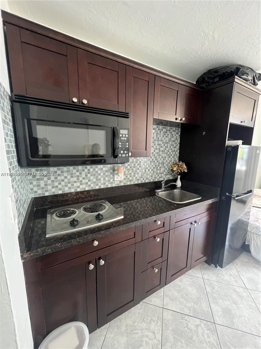 AMD PL OF 2ND OCEAN FRONT - Residential