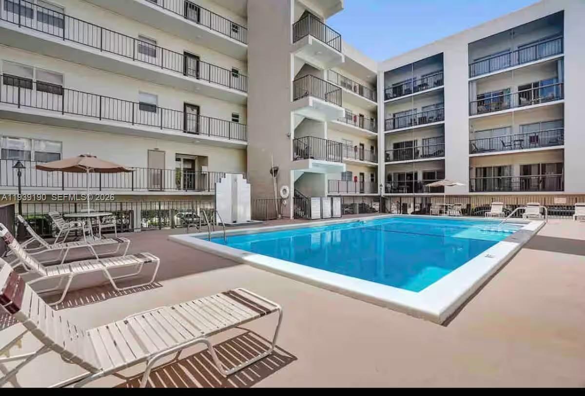 LE CARTIER CONDO - Residential