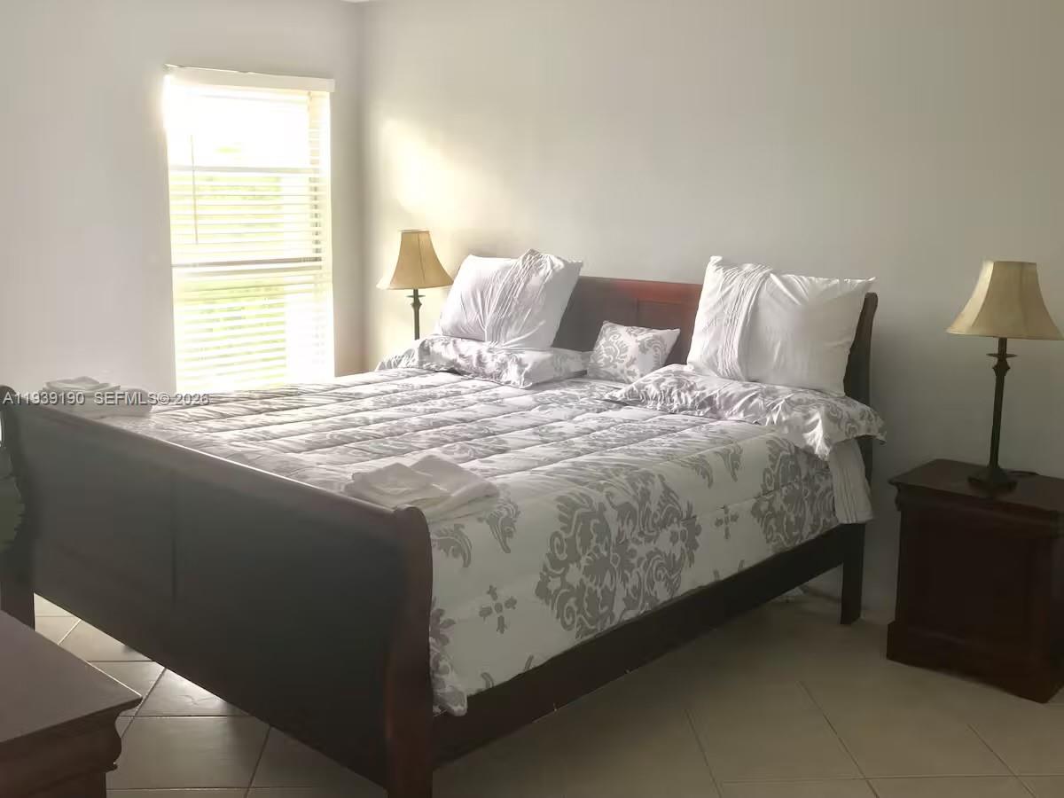 LE CARTIER CONDO - Residential