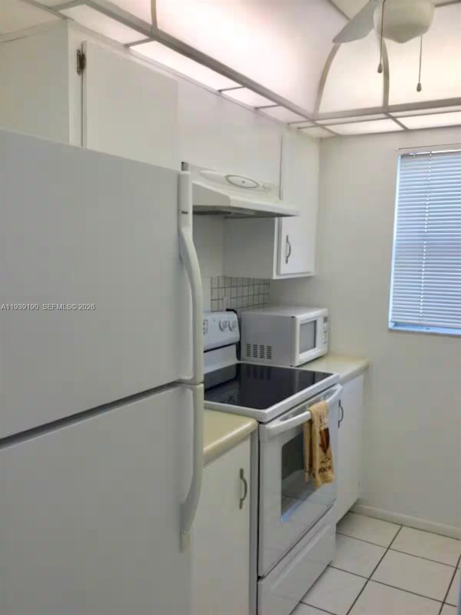 LE CARTIER CONDO - Residential