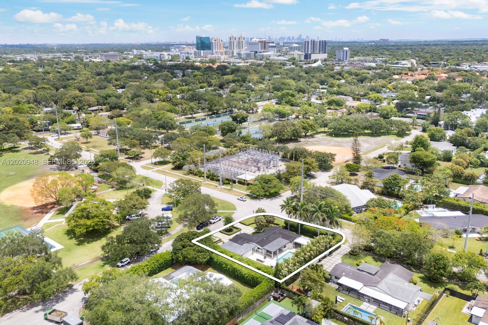 CONTINENTAL HOMES - Residential