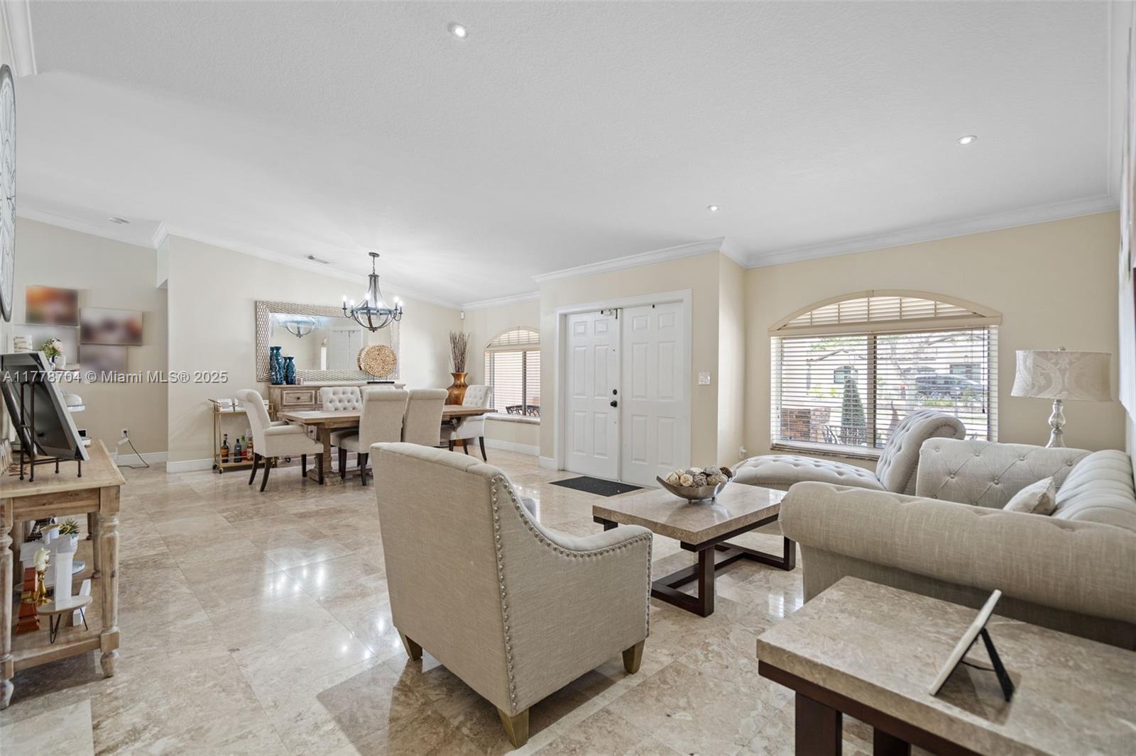 KAYLA S PLACE - Residential
