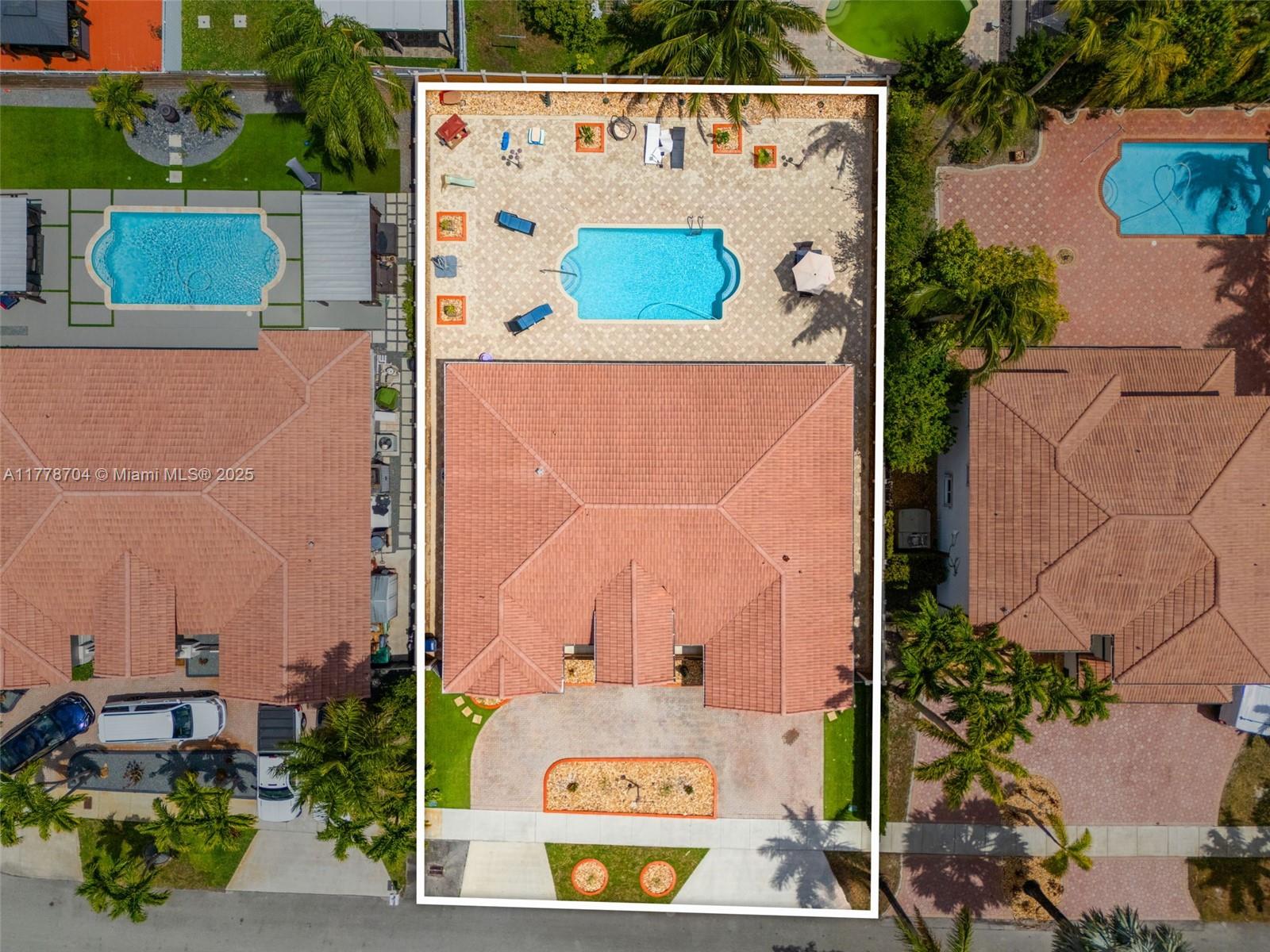 KAYLA S PLACE - Residential