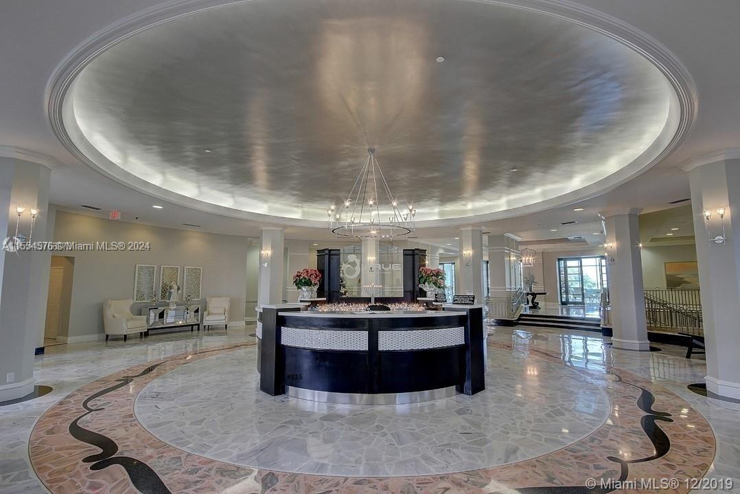 WAVE CONDO - Residential Lease