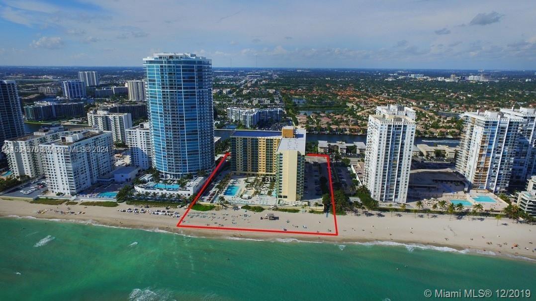 WAVE CONDO - Residential Lease