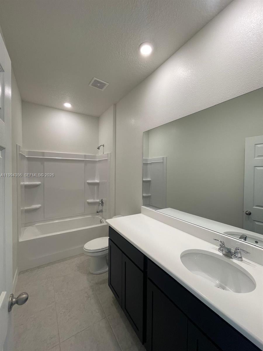 SOUTH PORT ST LUCIE UNIT - Residential Lease