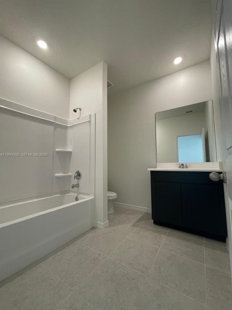 SOUTH PORT ST LUCIE UNIT - Residential Lease