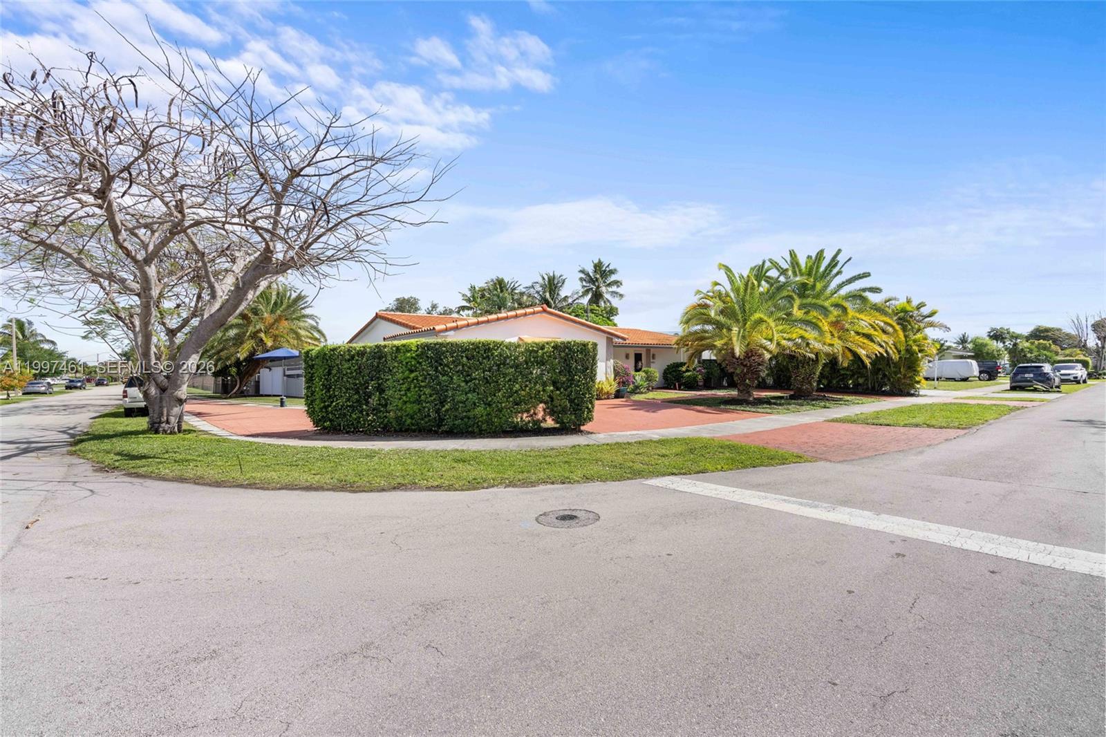 DARLINGTON MANOR - Residential