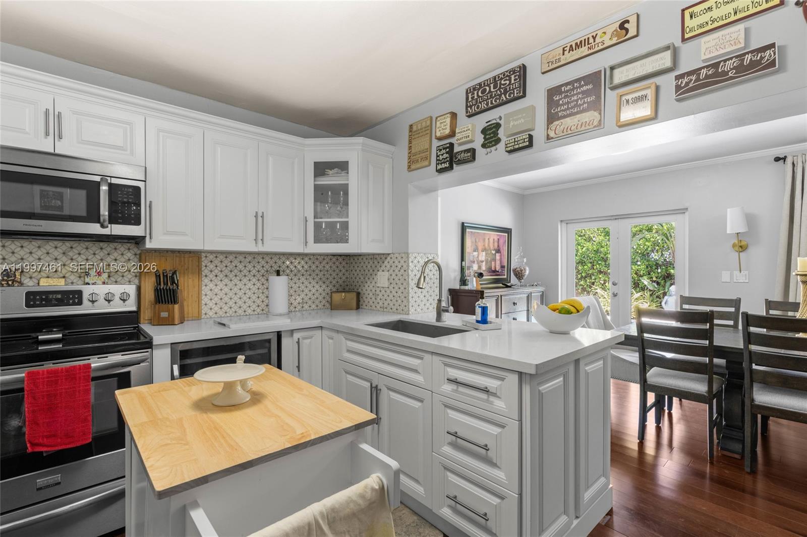 DARLINGTON MANOR - Residential