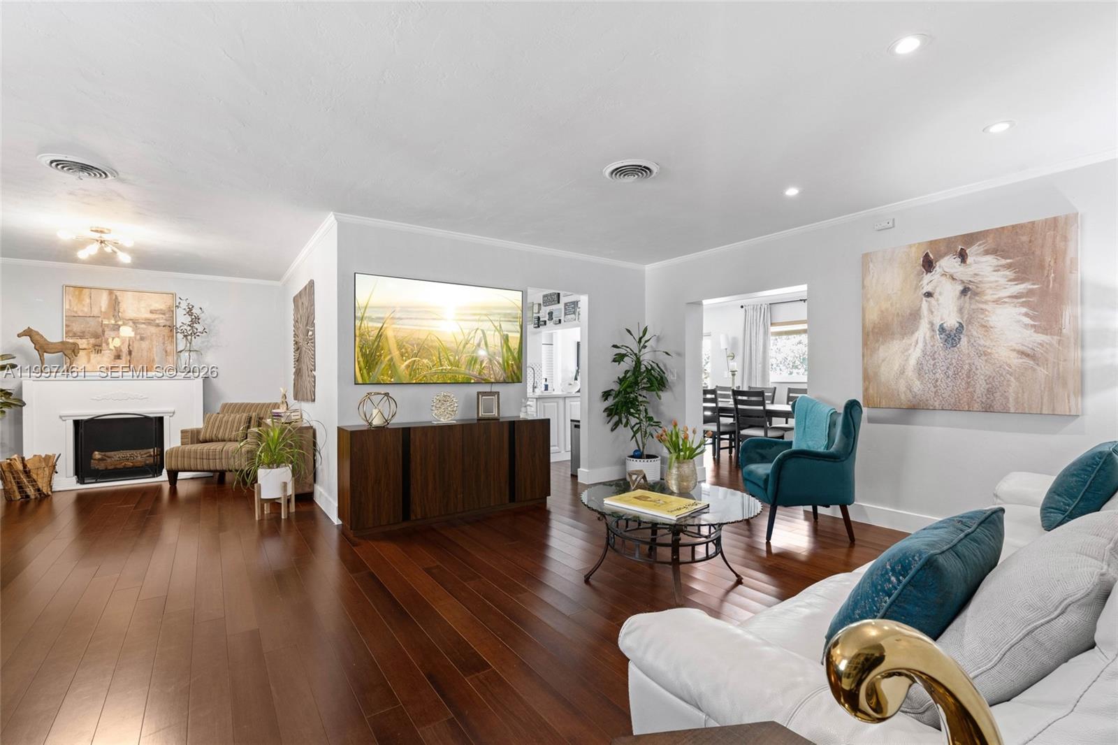 DARLINGTON MANOR - Residential