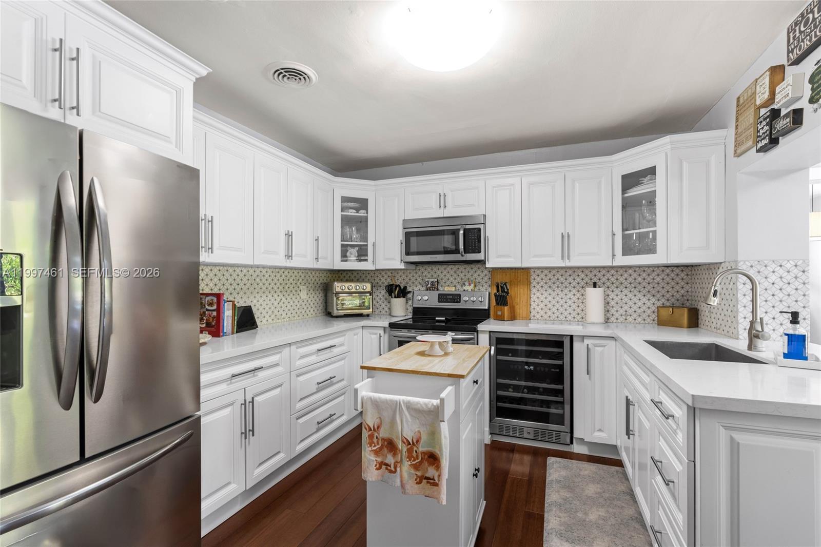 DARLINGTON MANOR - Residential