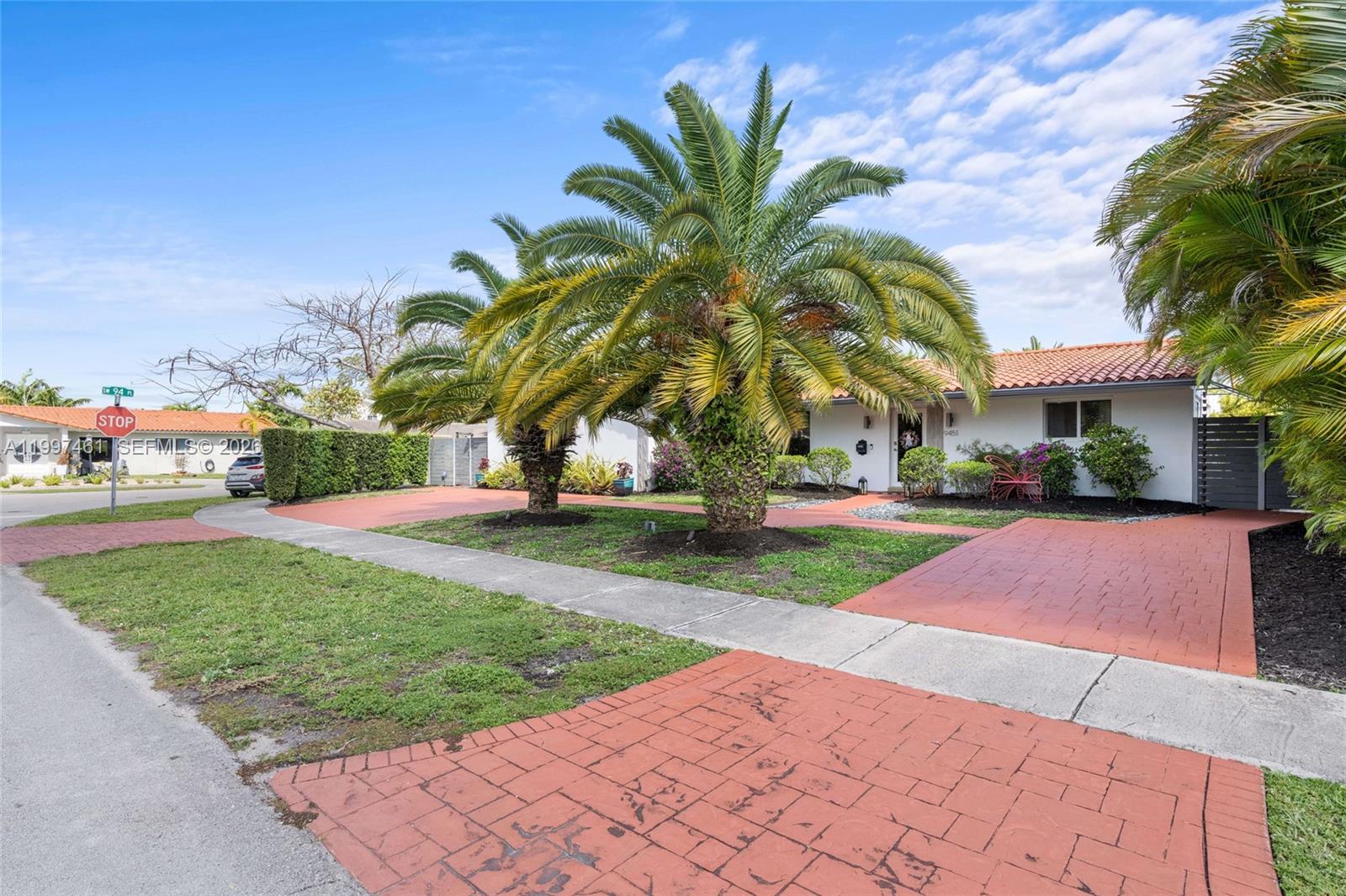 DARLINGTON MANOR - Residential