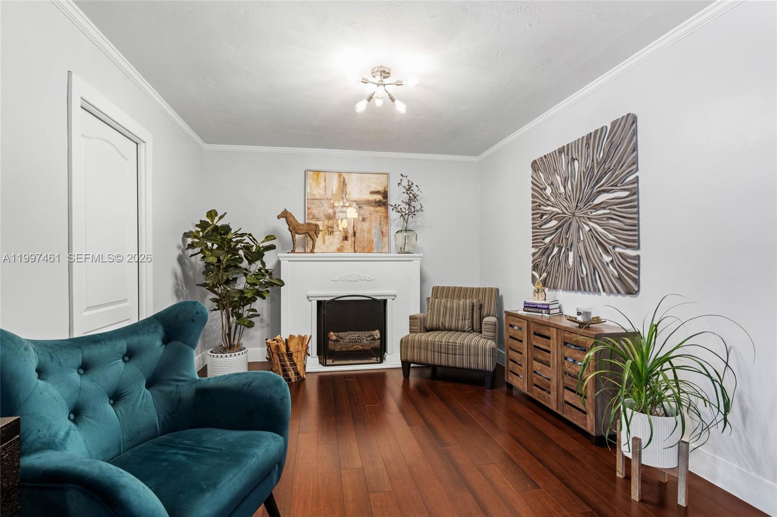 DARLINGTON MANOR - Residential