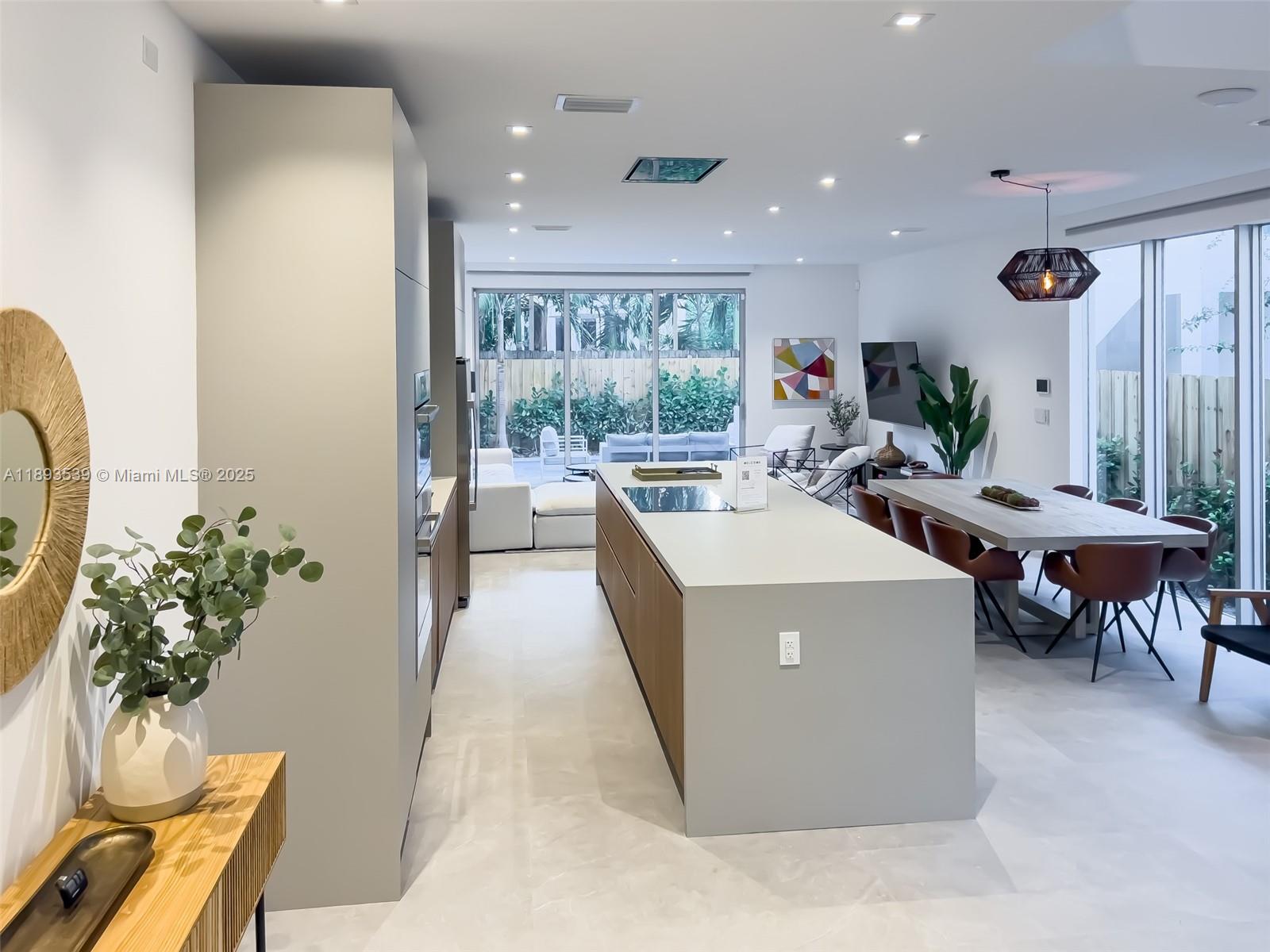 INDIANA GROVE CONDO - Residential Lease