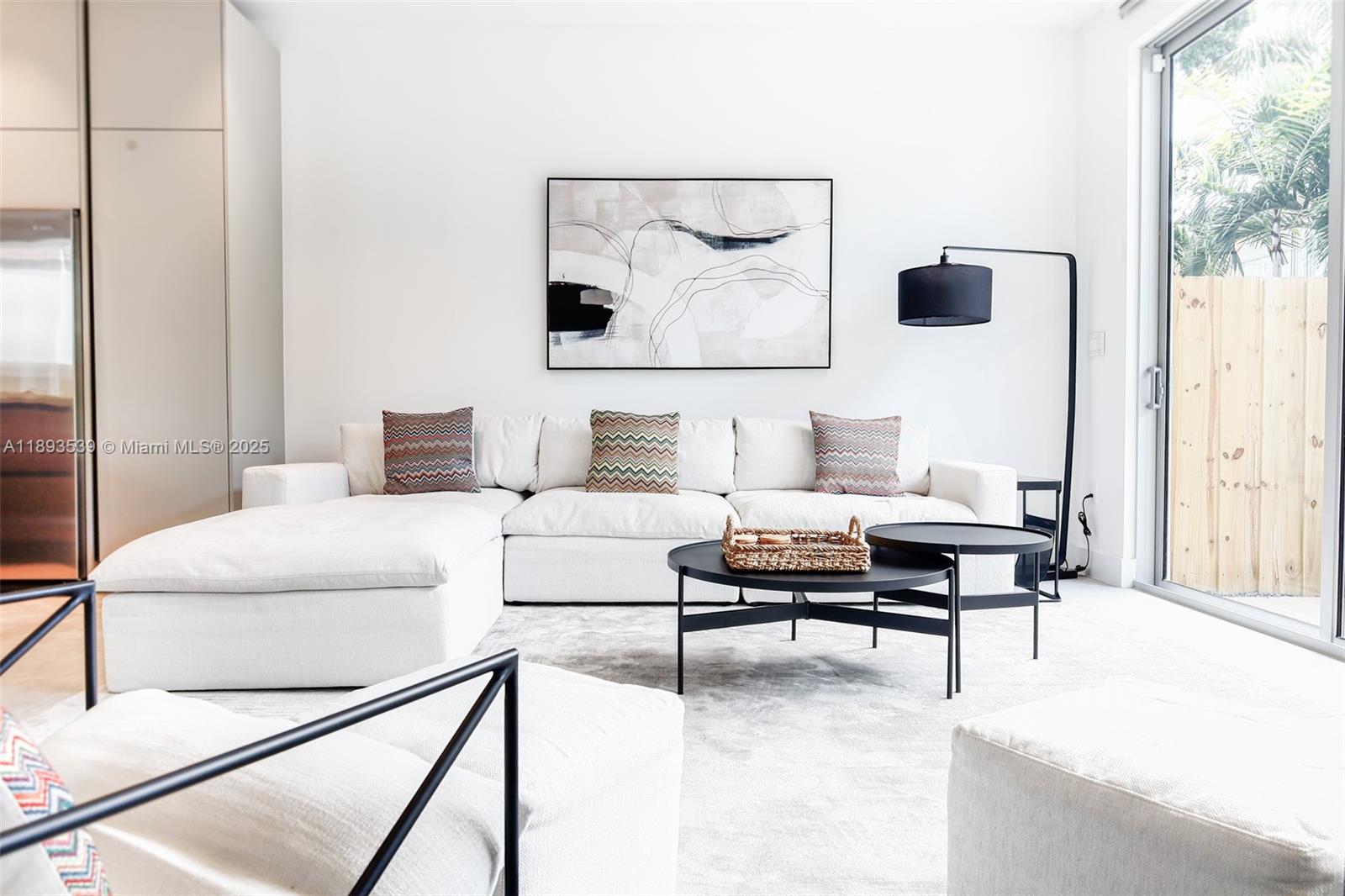 INDIANA GROVE CONDO - Residential Lease