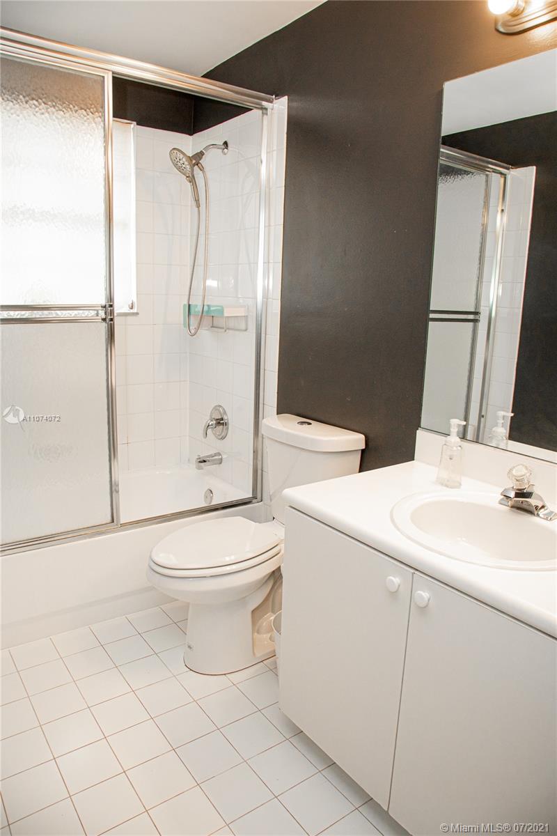 SILVER SHORES (PARCELS A - Residential