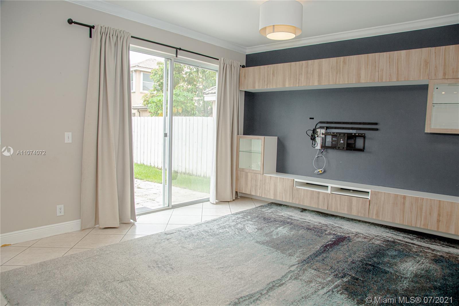 SILVER SHORES (PARCELS A - Residential