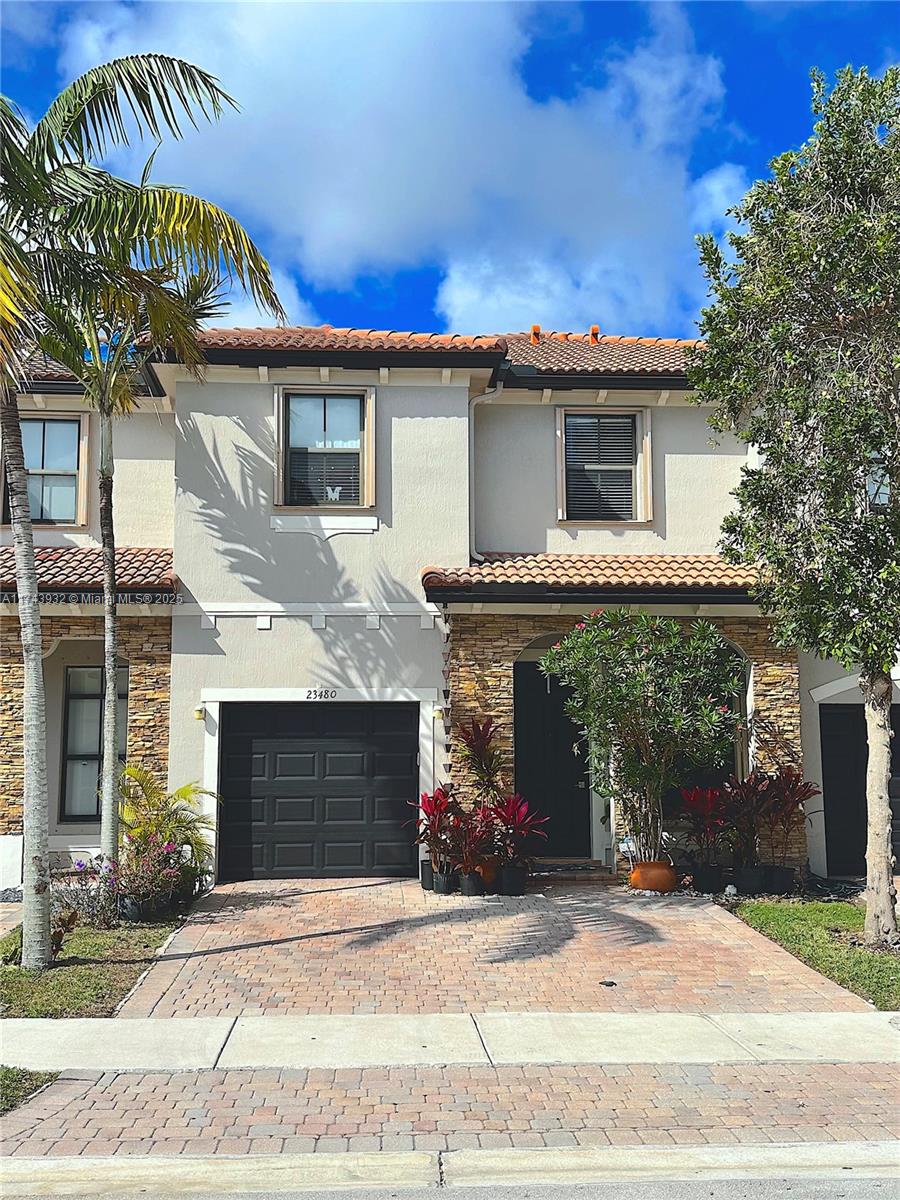 This is a beautiful Turnkey home with a very well- manicured community. New AC.The kitchen has beautiful cabinets with granite countertops, stainless steel appliances and a bar height eat nook with all upgraded fixtures and motion lighting throughout the home. The fenced back yard affords privacy with covered patio and the association has fun filled areas including a community pool, full water park for kids, a dry full playground for kids, bbq covered area clubhouse, a full size gym, full basketball court and much more. Walking distance to shopping mall, supermarket and restaurants.