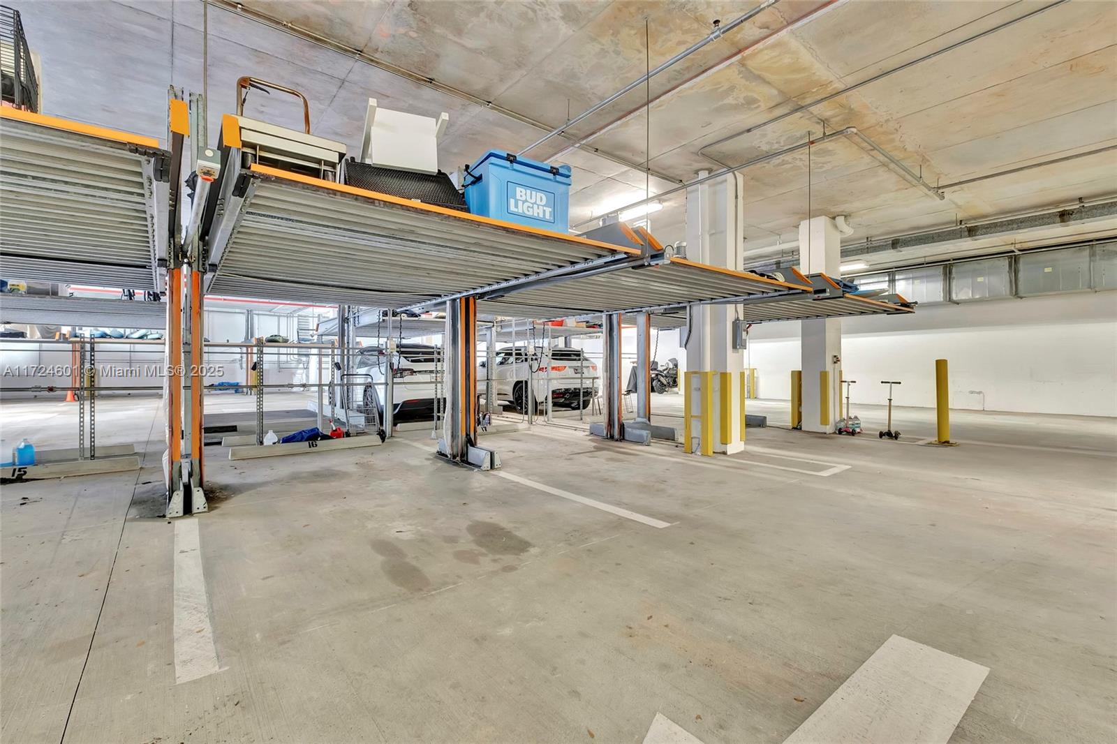 IOS ON THE BAY CONDO - Residential