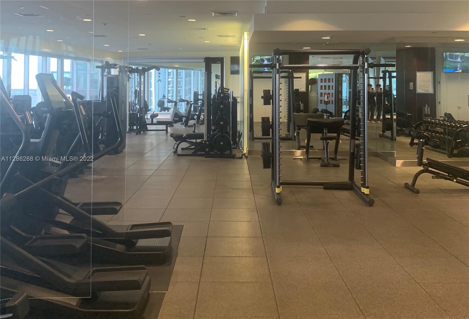 ICONBRICKELL CONDO NO 1 - Residential Lease