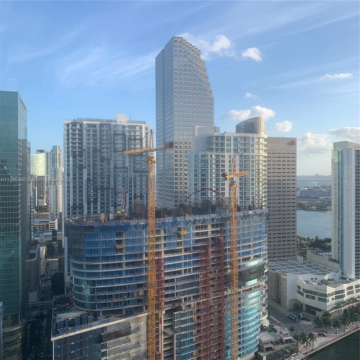 ICONBRICKELL CONDO NO 1 - Residential Lease