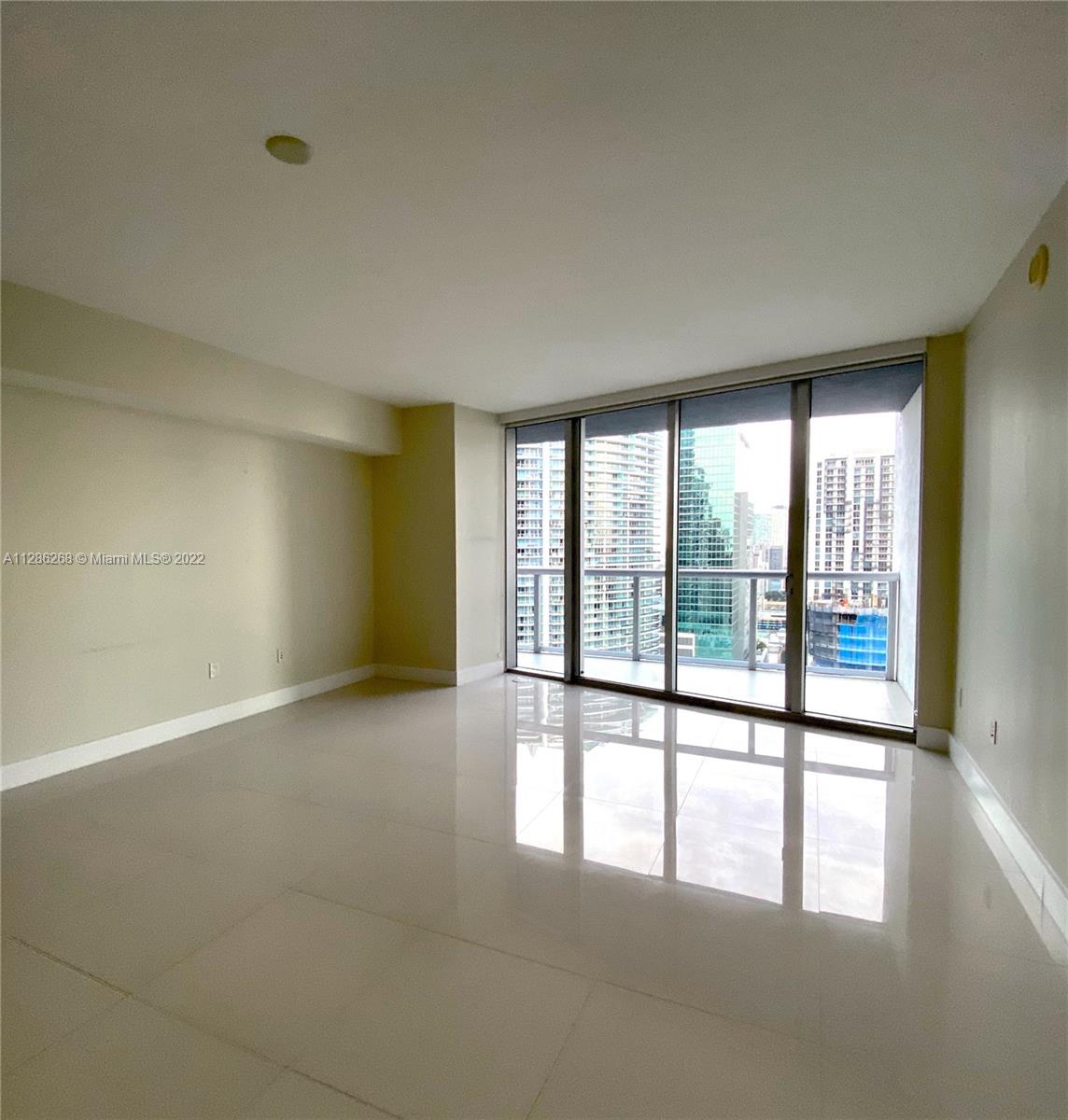 ICONBRICKELL CONDO NO 1 - Residential Lease