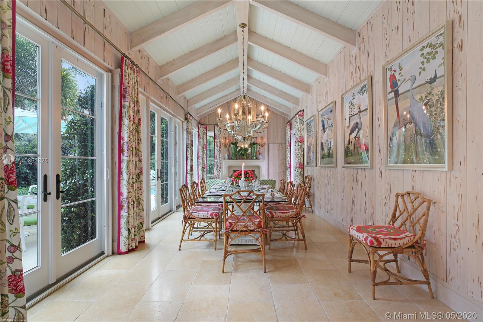 JUPITER ISLAND - Residential