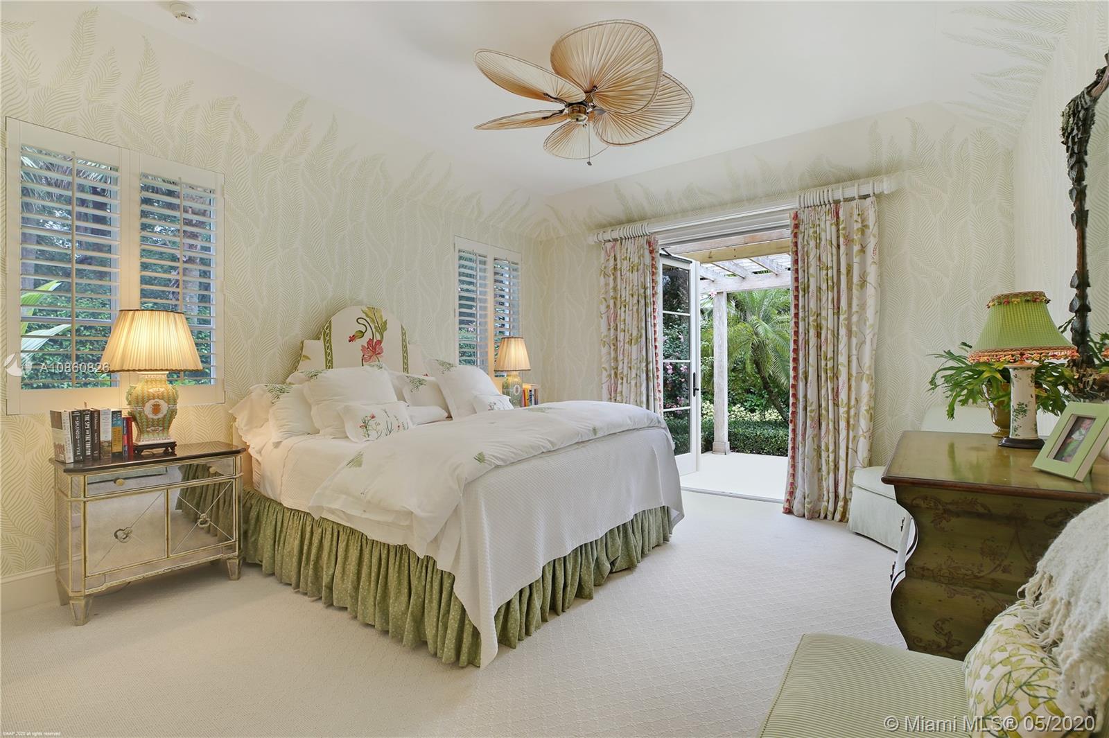 JUPITER ISLAND - Residential