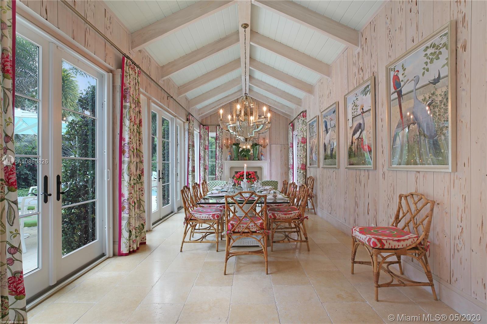 JUPITER ISLAND - Residential