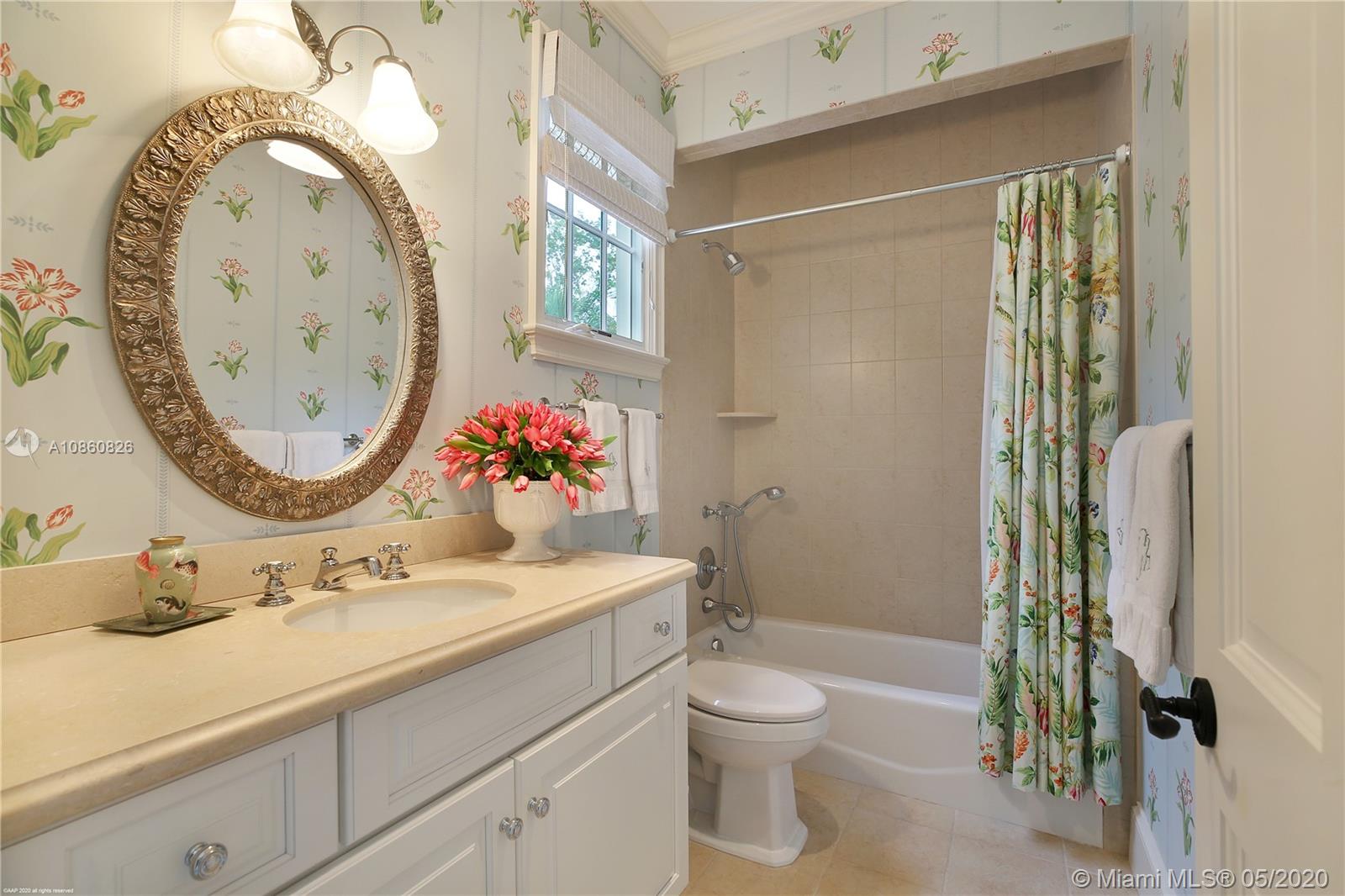 JUPITER ISLAND - Residential