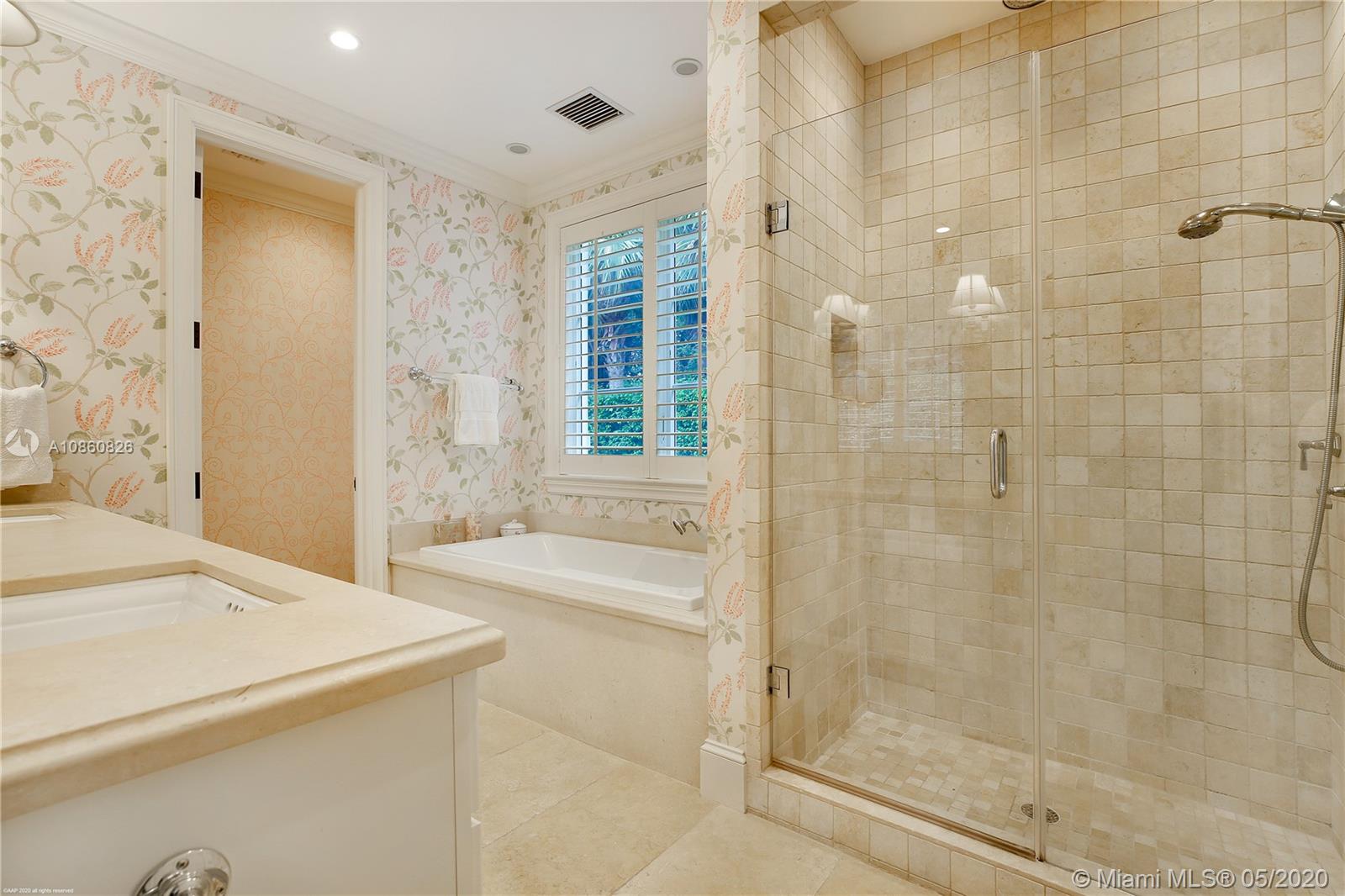 JUPITER ISLAND - Residential