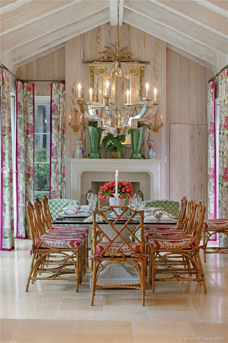 JUPITER ISLAND - Residential