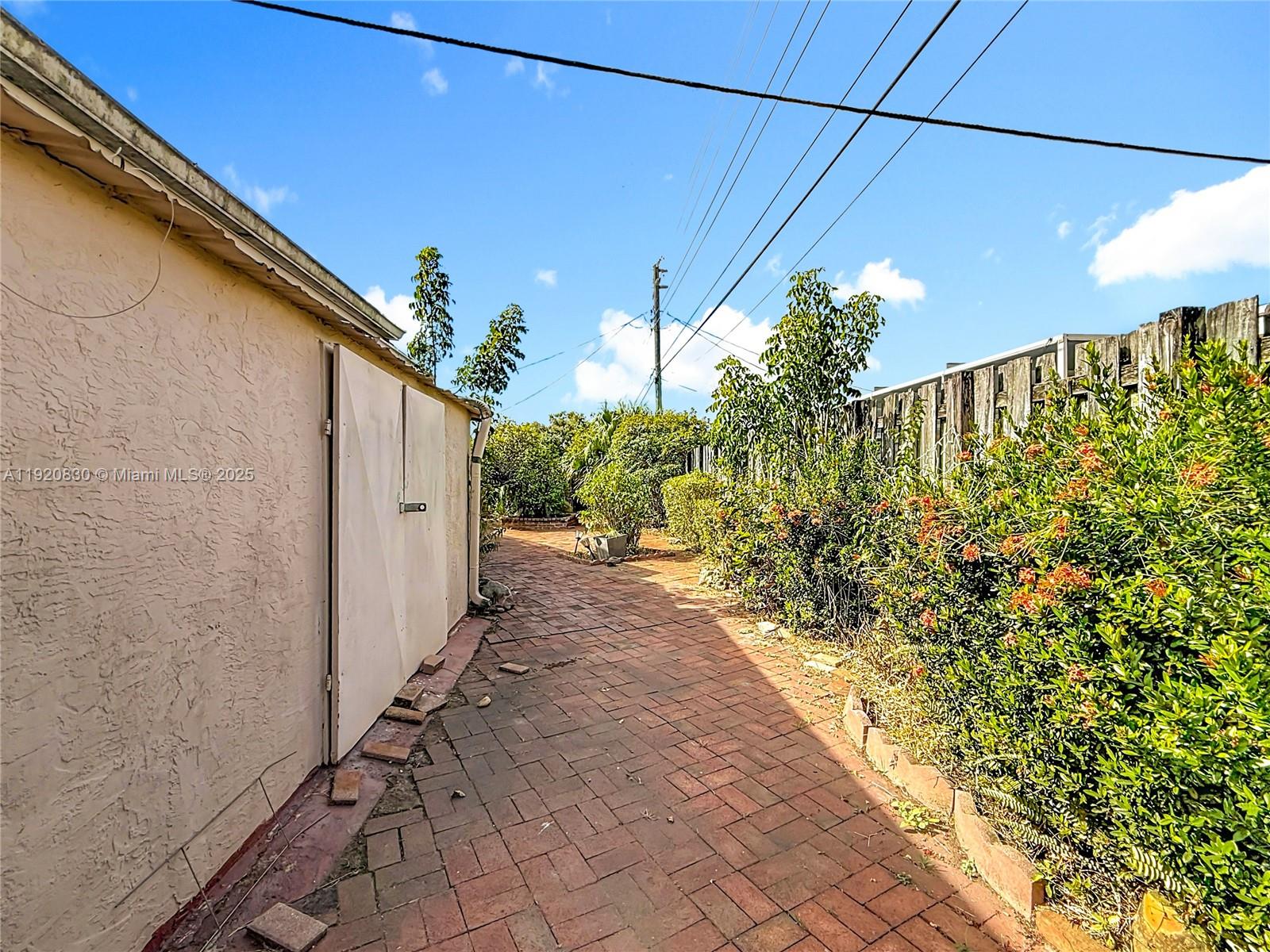 MIRAMAR PARK THIRD ADD - Residential