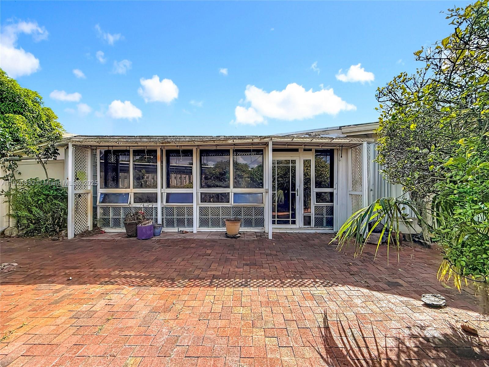 MIRAMAR PARK THIRD ADD - Residential