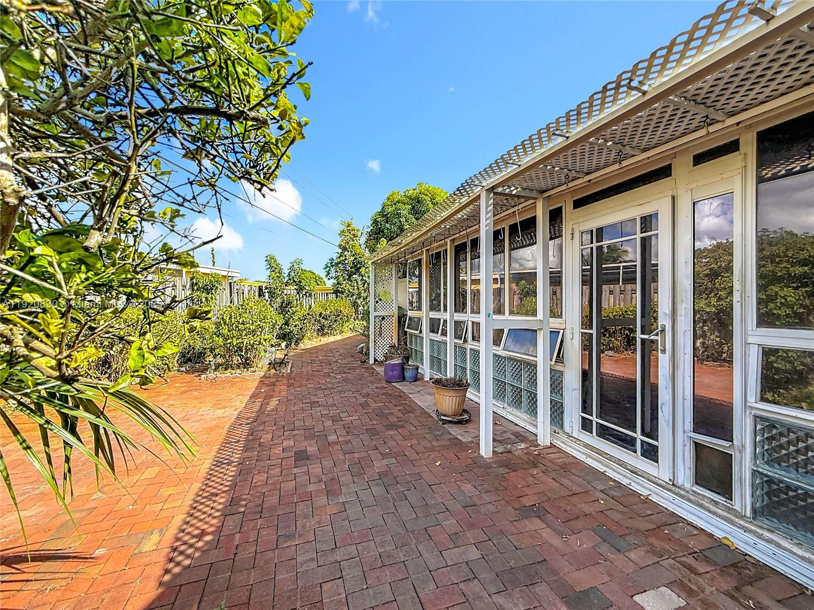 MIRAMAR PARK THIRD ADD - Residential