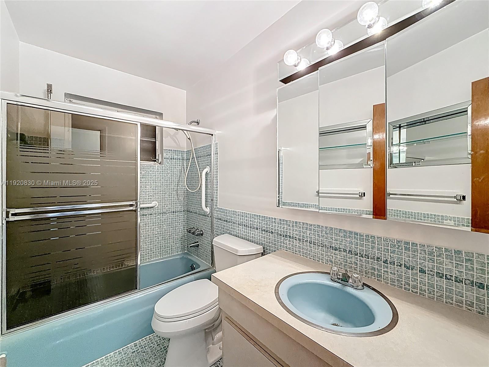 MIRAMAR PARK THIRD ADD - Residential