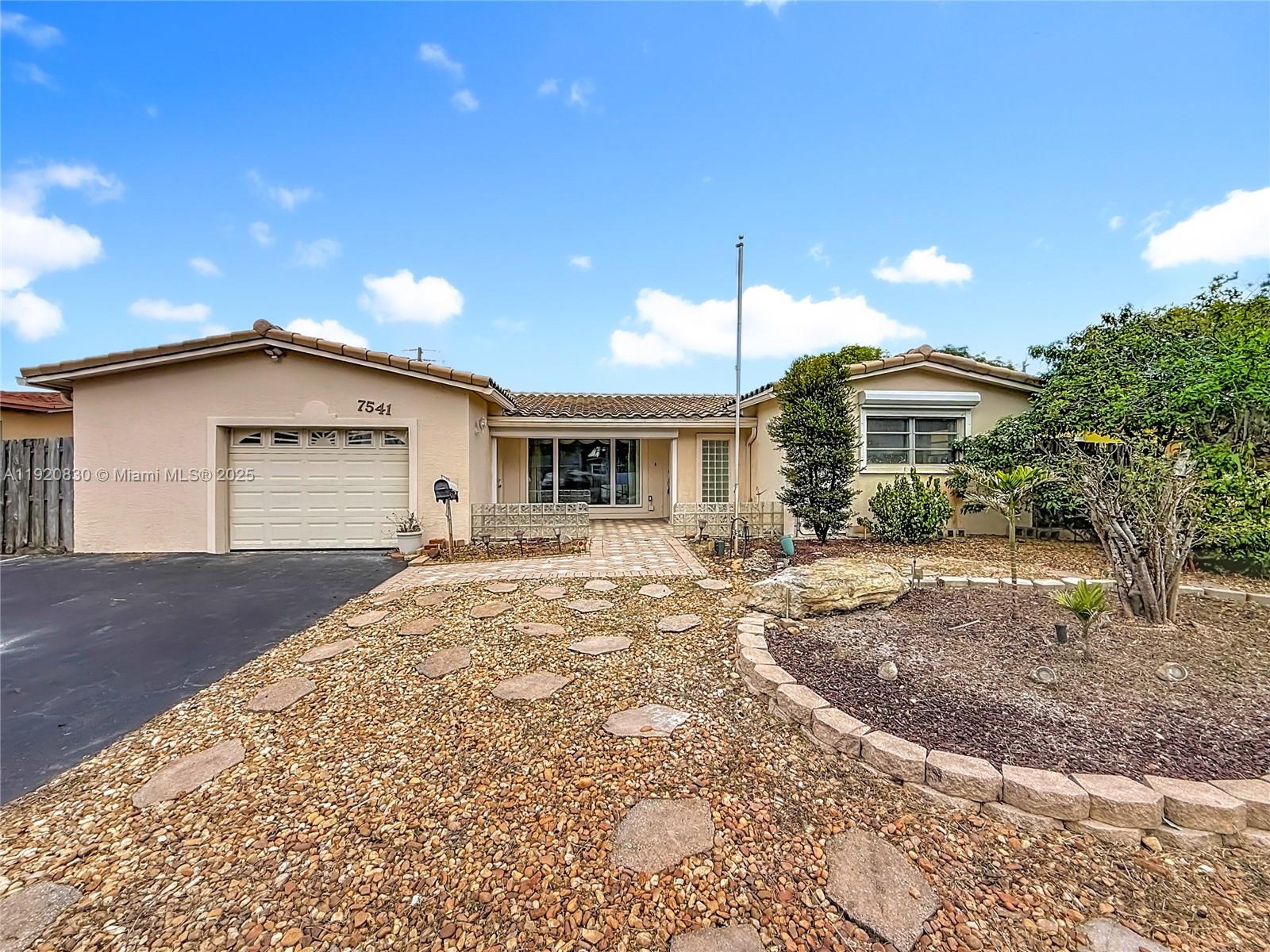 MIRAMAR PARK THIRD ADD - Residential