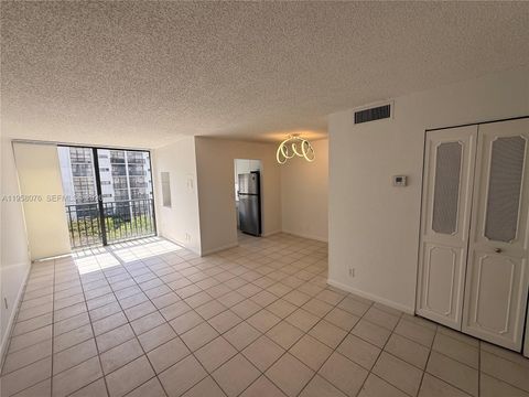 16919 N Bay Rd 617 Sunny Isles Beach FL 33160