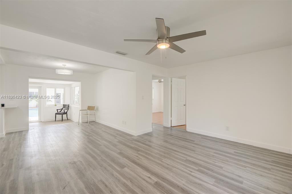 638 SW 5th Ave