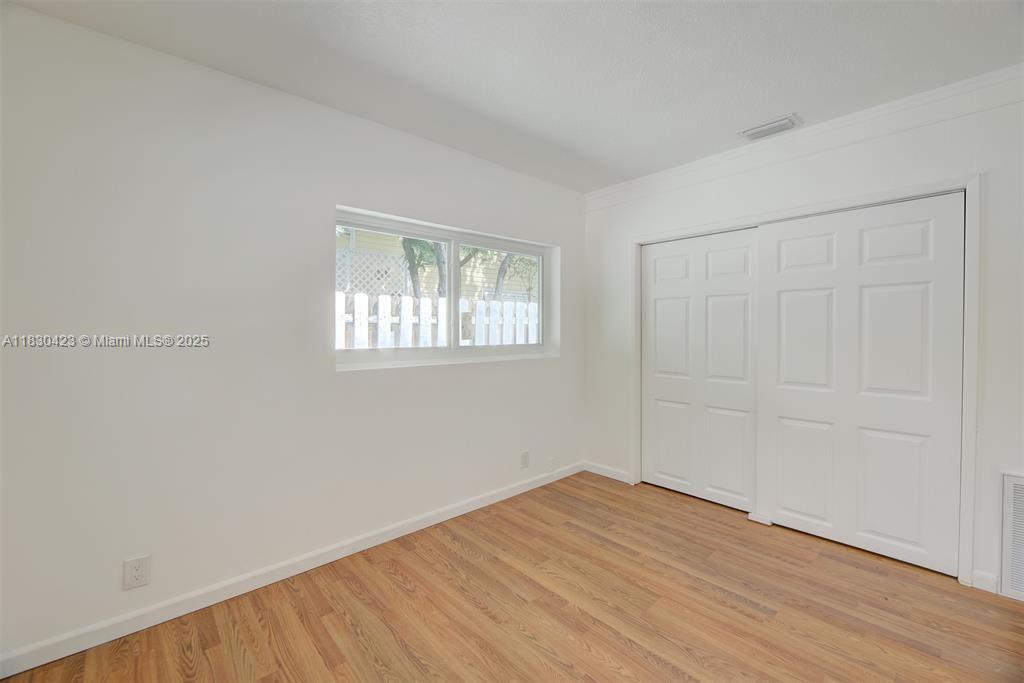 FT LAUDERDALE B-40 - Residential Lease