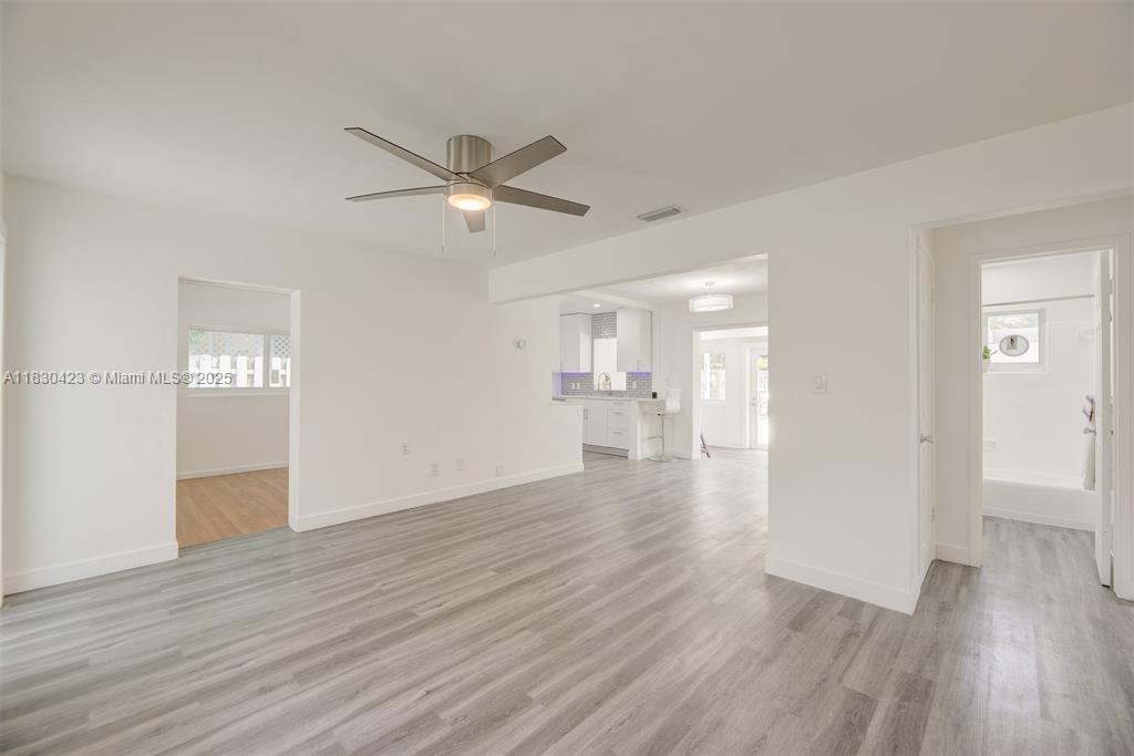 638 SW 5th Ave