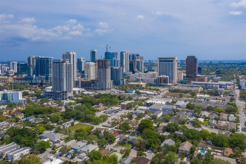 FT LAUDERDALE B-40 - Residential Lease
