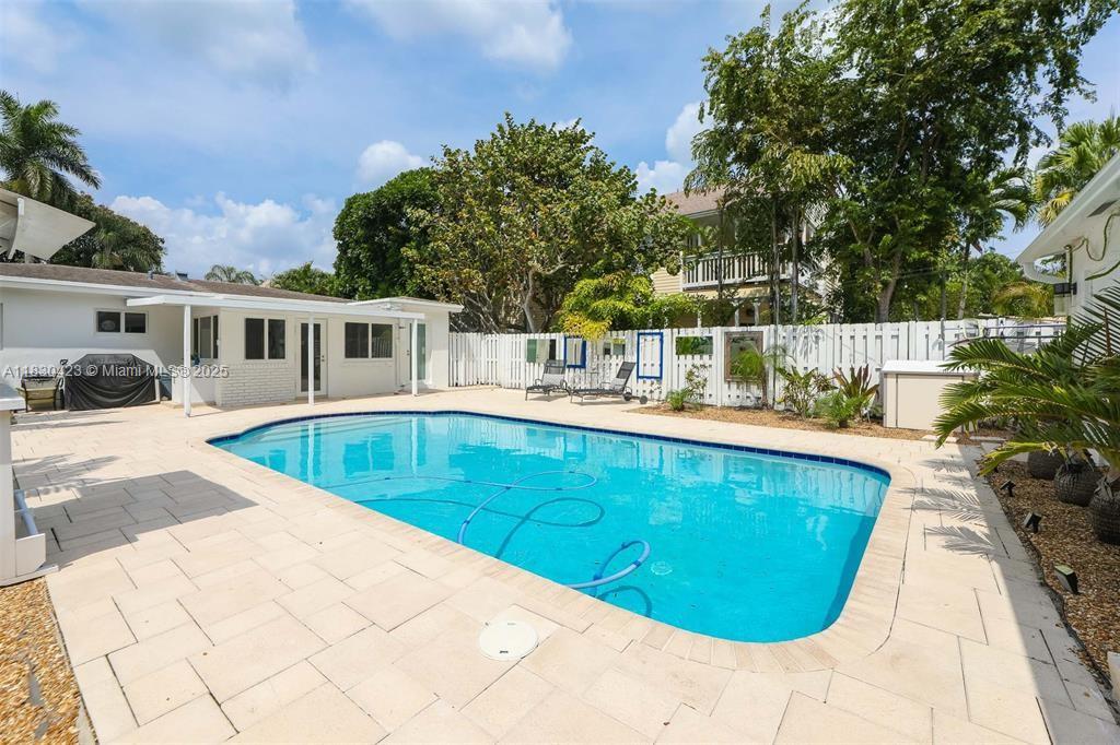 FT LAUDERDALE B-40 - Residential Lease