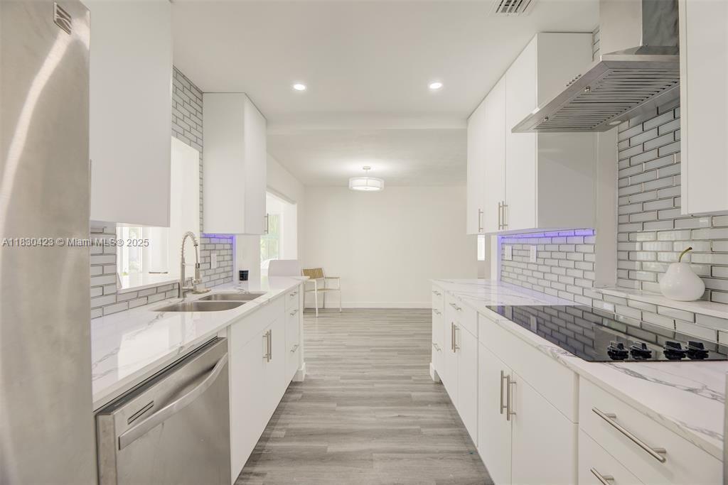 FT LAUDERDALE B-40 - Residential Lease