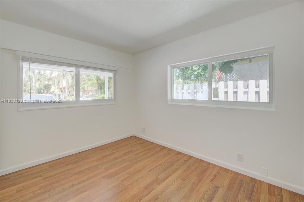 FT LAUDERDALE B-40 - Residential Lease