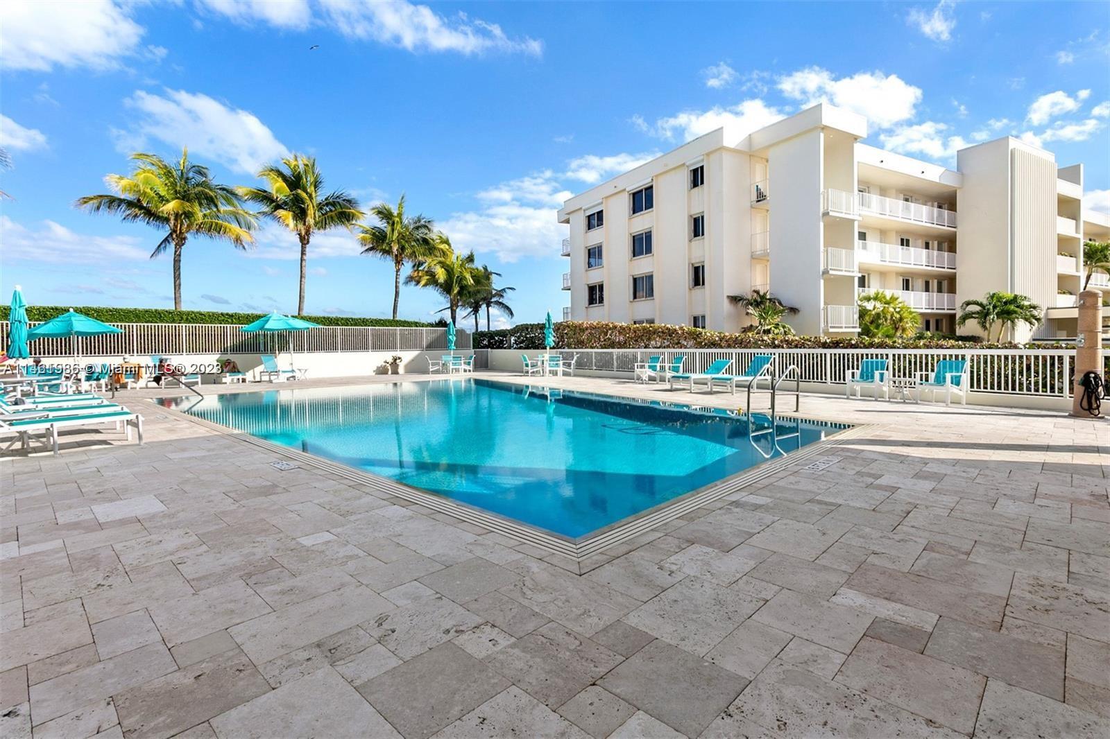 TEQUESTA TOWERS CONDO - Residential