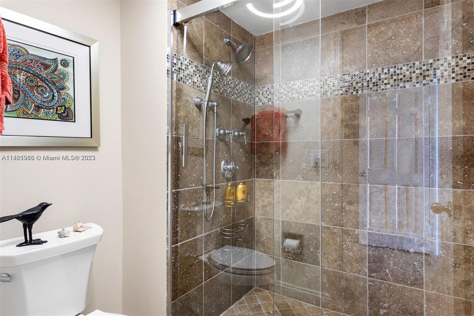 TEQUESTA TOWERS CONDO - Residential