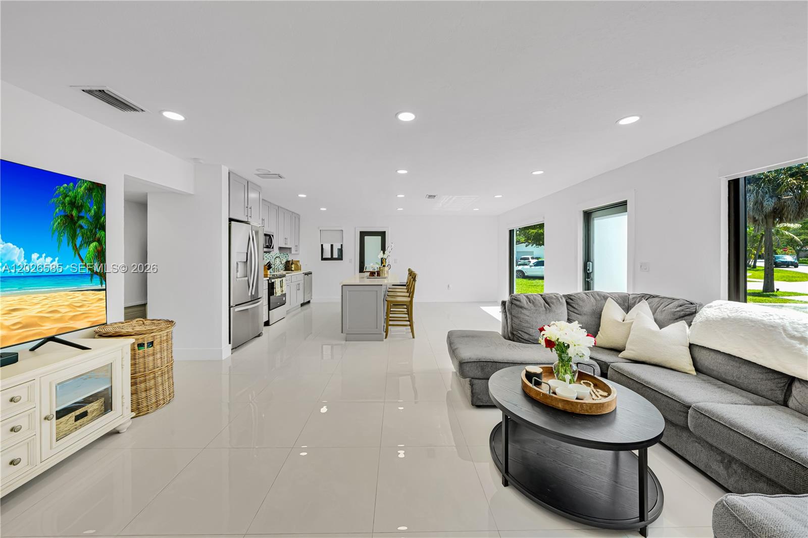 PINE TREE MANOR SEC 2 - Residential