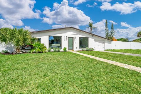 Tiny photo for 9265 Martinique Dr, Cutler Bay, FL 33189 (MLS # A12026585)