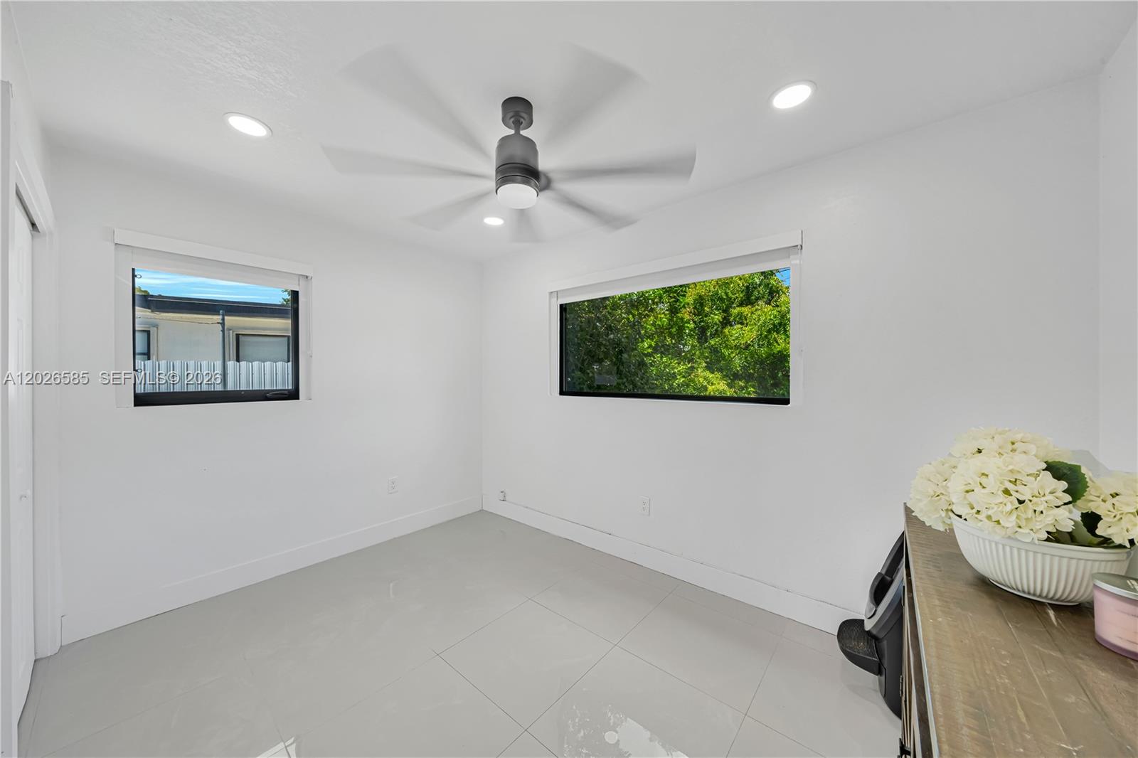 PINE TREE MANOR SEC 2 - Residential